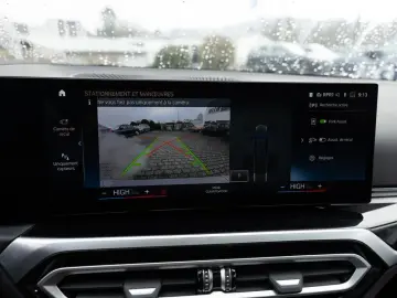 BMW 320e FACEL. NAVI HGSD KAMERA LED SHZ PDC MEMORY