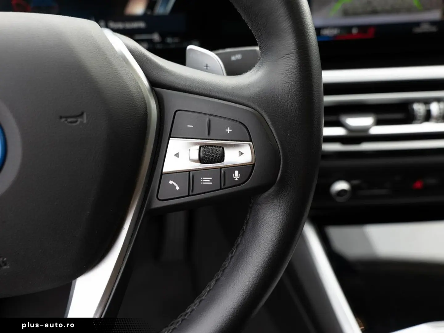 BMW 320e FACEL. NAVI HGSD KAMERA LED SHZ PDC MEMORY