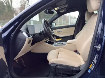 BMW 330e xDrive Limousine M Sport ACC LH Widscreen