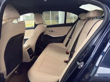 BMW 330e xDrive Limousine M Sport ACC LH Widscreen