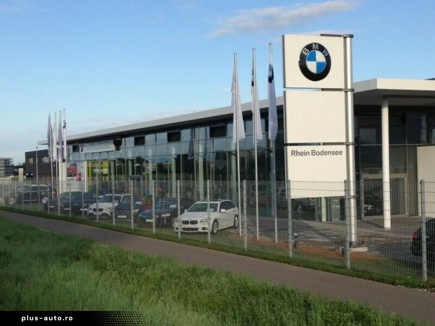 BMW 330e xDrive Limousine M Sport ACC LH Widscreen