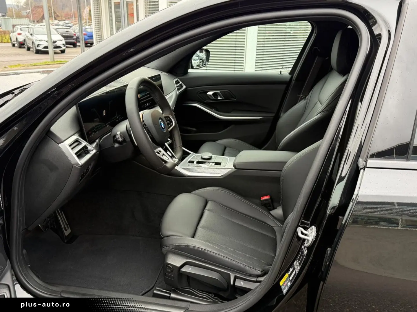 BMW 330e xDrive M Sport Pro LED Inno Paket 19