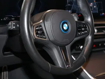 BMW 330e Limo M Sport 18Zoll Adp.LED LivCockp.Prof.