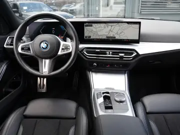 BMW 330e Limo M Sport Widescreen Navi LED HiFi