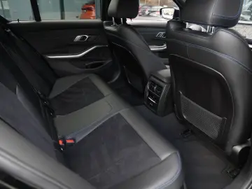 BMW 330e Limo M Sport Widescreen Navi LED HiFi