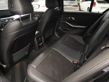 BMW 330e Limo M Sport Widescreen Navi LED HiFi