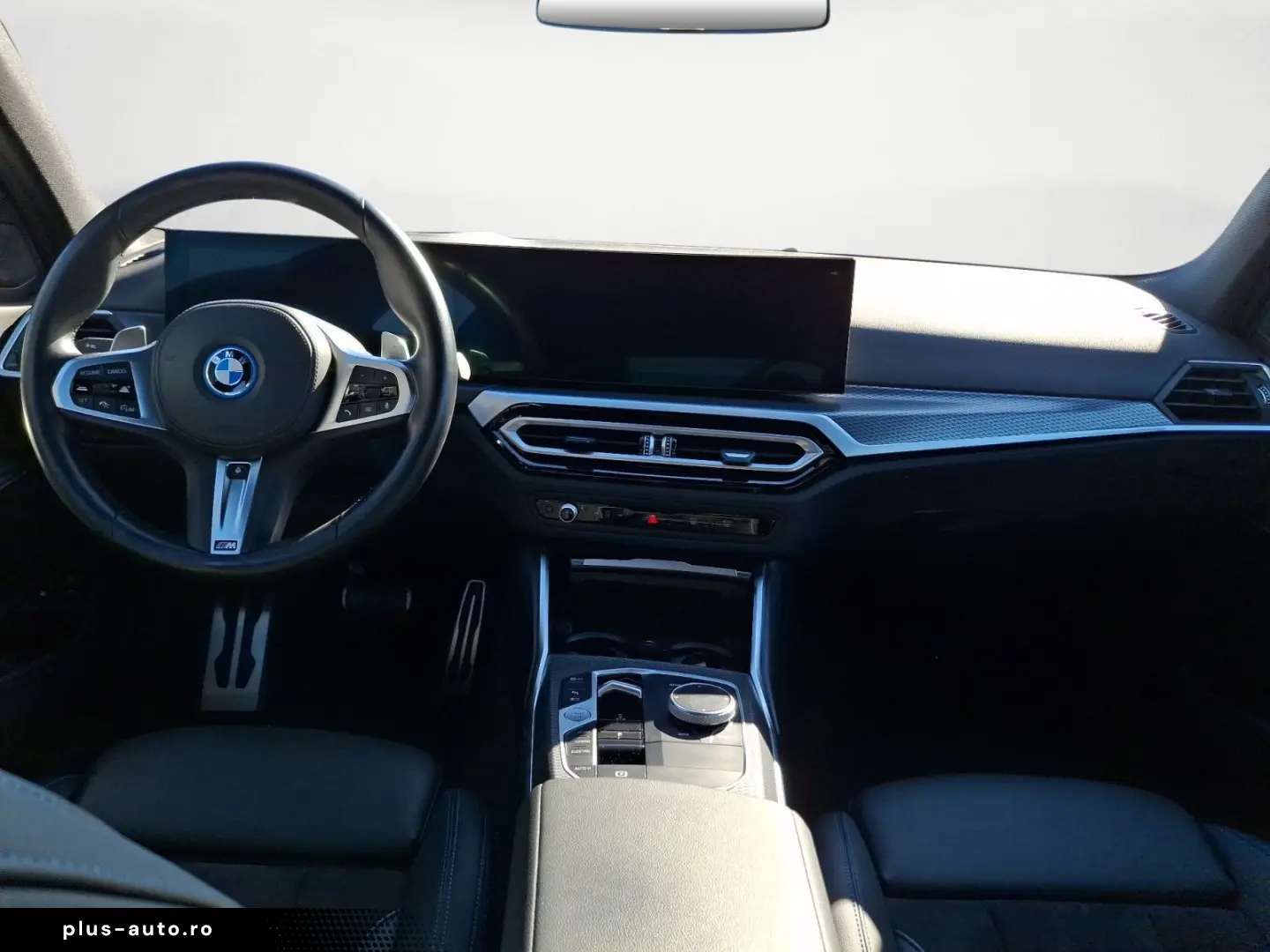 BMW 330e xDrive Automatik M Sportpaket Sport Aut.