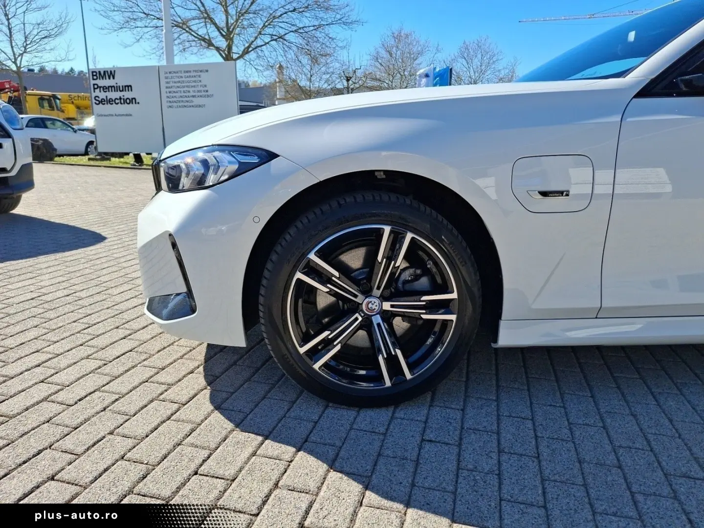 BMW 330e xDrive Automatik M Sportpaket Sport Aut.