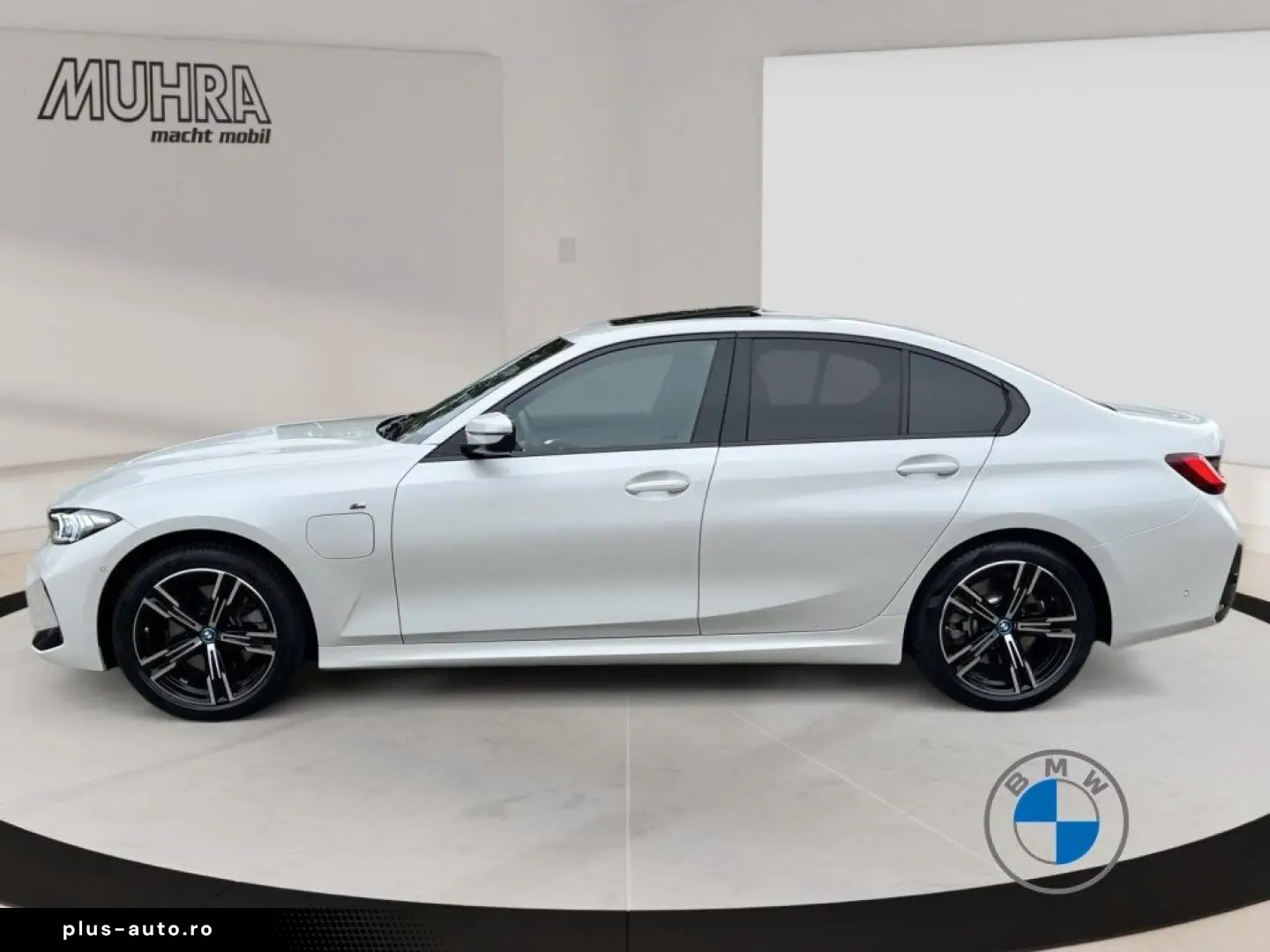 BMW 330e xDrive Limousine M Sportpaket 18  Schiebeda