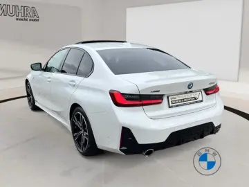 BMW 330e xDrive Limousine M Sportpaket 18  Schiebeda
