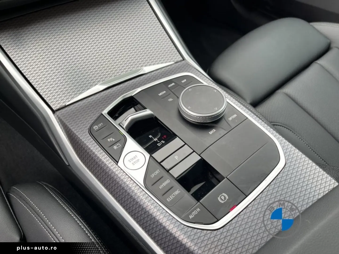 BMW 330e xDrive Limousine M Sportpaket 18  Schiebeda