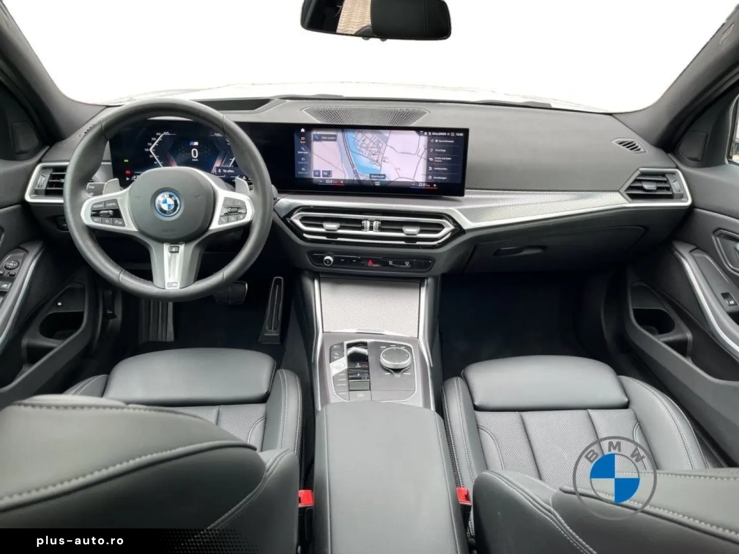 BMW 330e xDrive Limousine M Sportpaket 18  Schiebeda