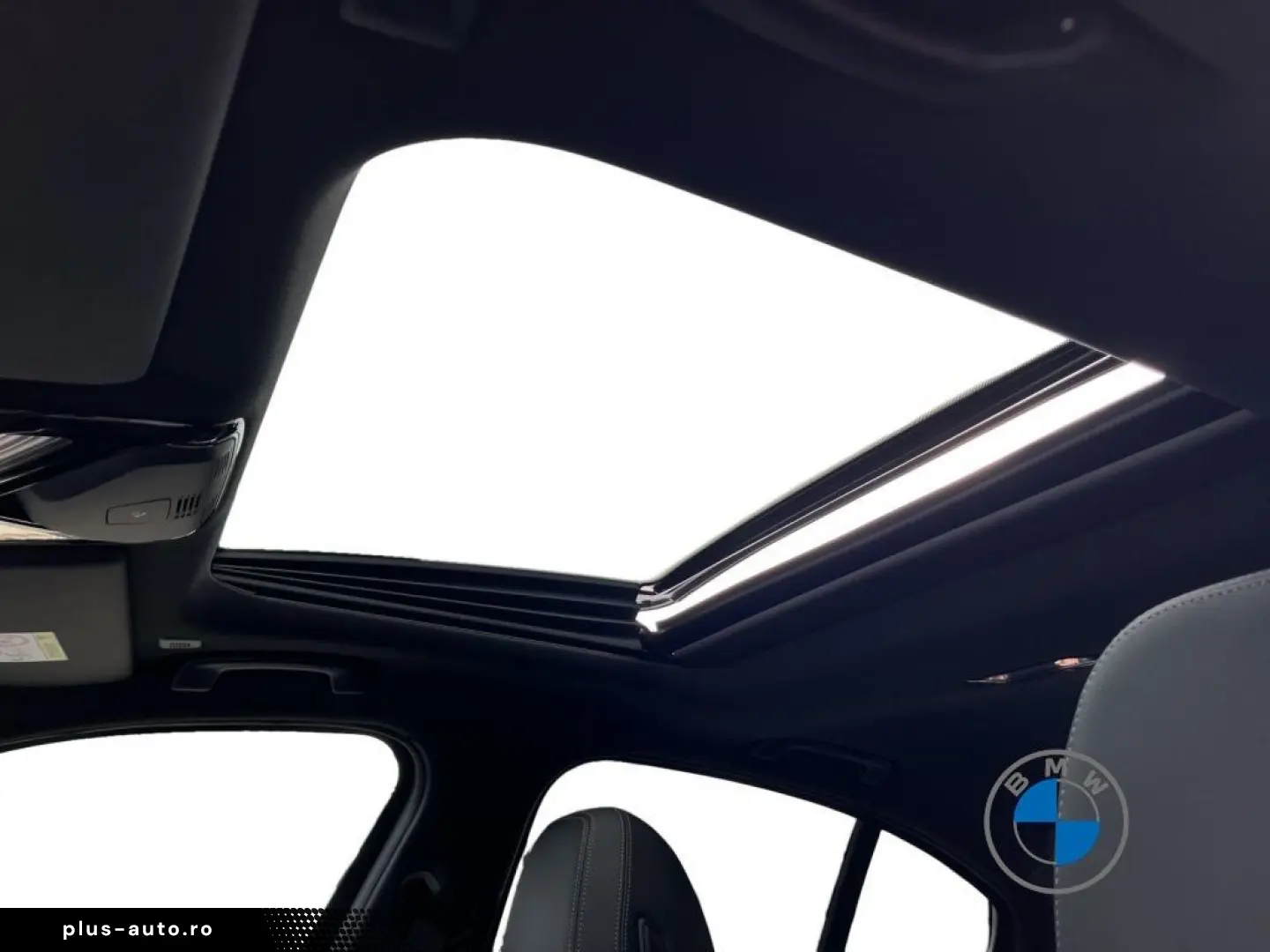 BMW 330e xDrive Limousine M Sportpaket 18  Schiebeda