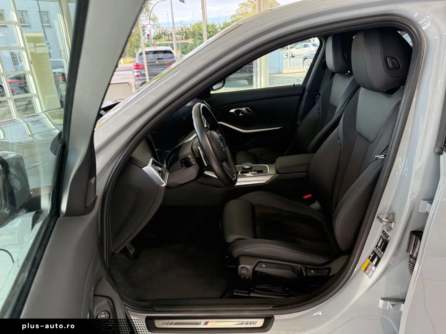 BMW 320e M Sportpaket LED HUD CAM AHK DAB