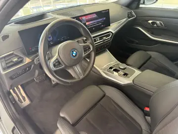 BMW 320e M Sportpaket LED HUD CAM AHK DAB