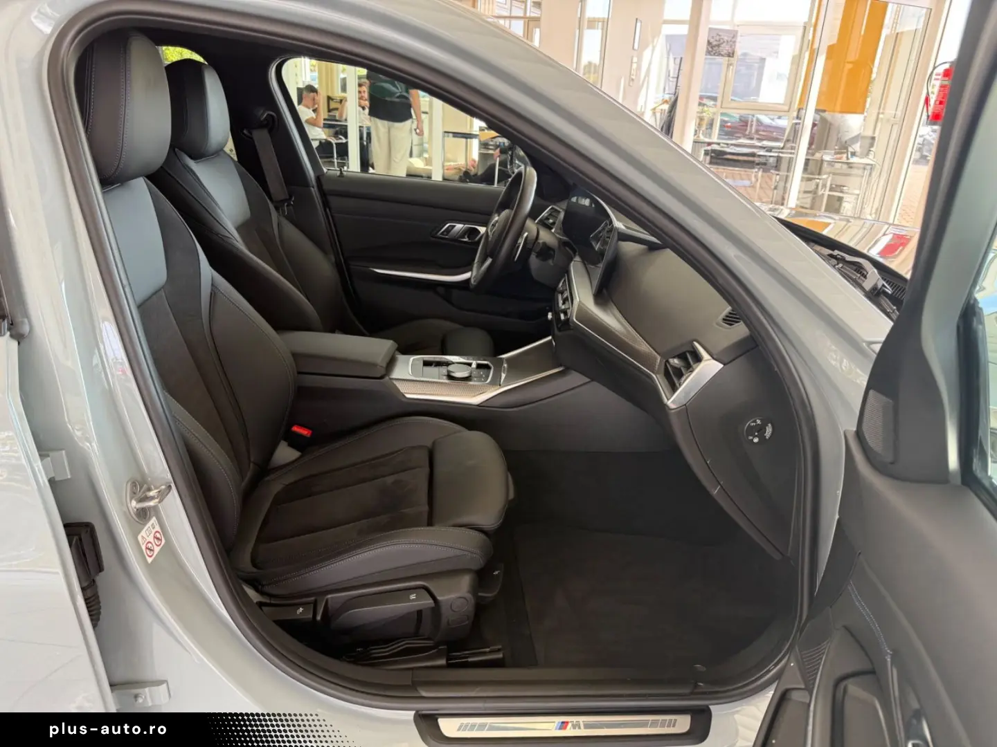 BMW 320e M Sportpaket LED HUD CAM AHK DAB