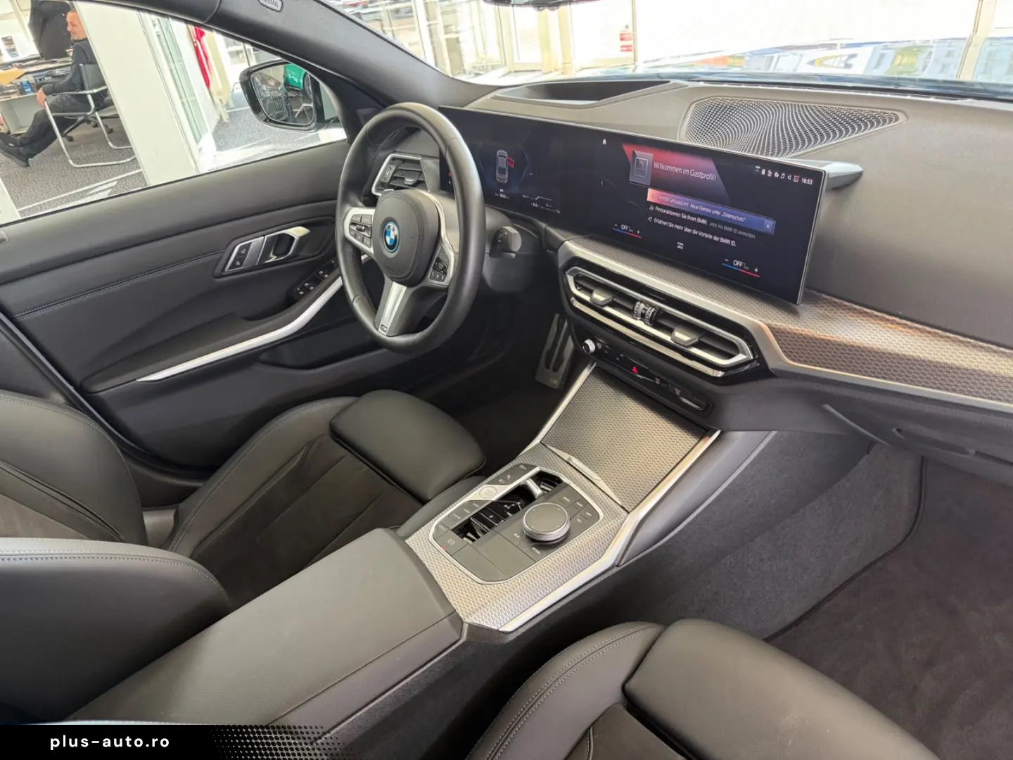 BMW 320e M Sportpaket LED HUD CAM AHK DAB