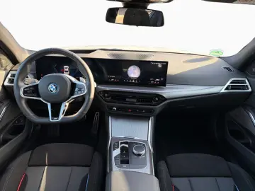 BMW 330e xDrive M Sport GSD H K 360  LivePro AdLED