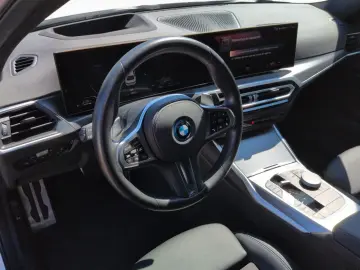 BMW 330e Limo M SPORT LiveProf St Go HiFi RFK Memory