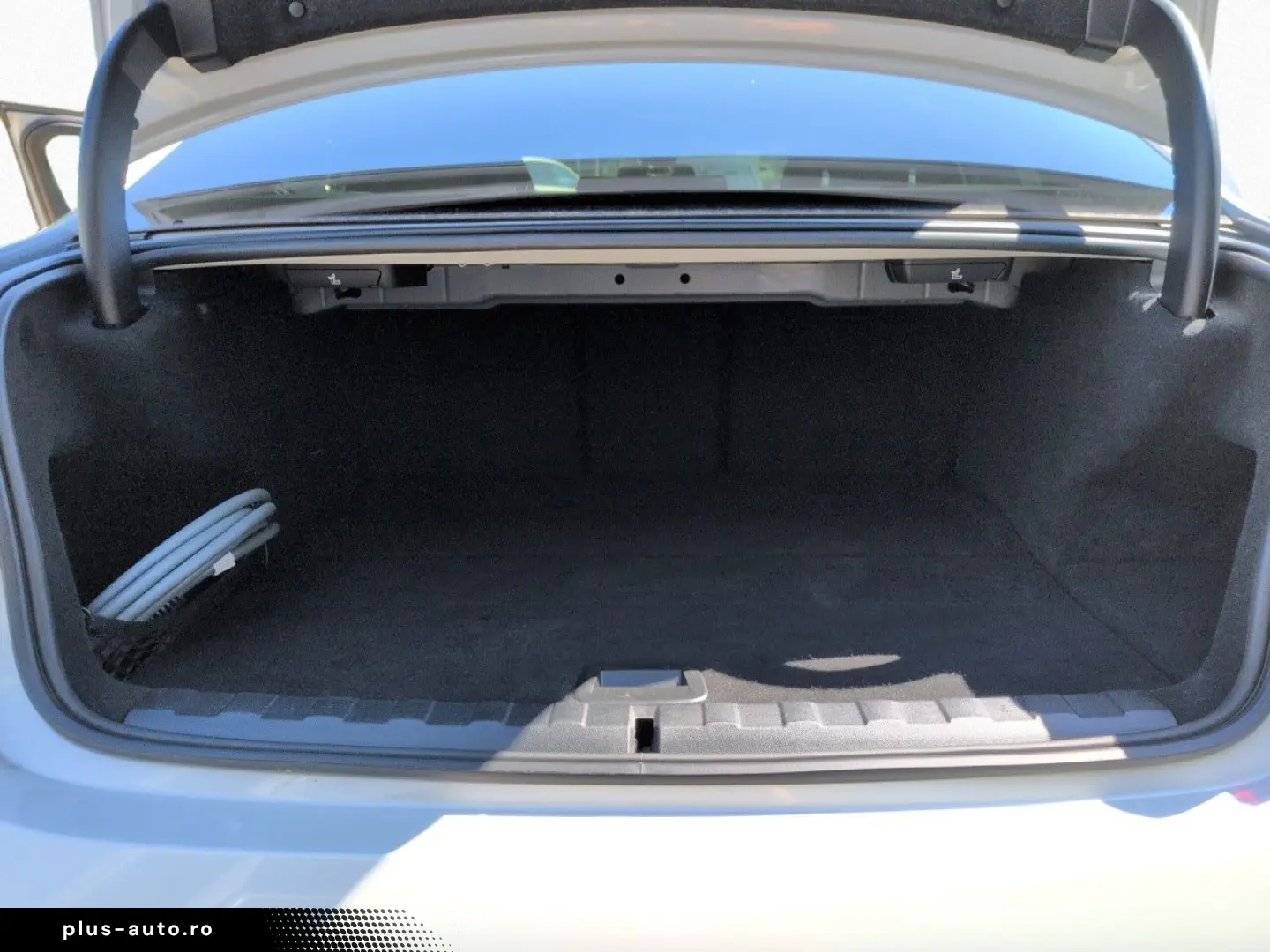 BMW 330e Limo M SPORT LiveProf St Go HiFi RFK Memory