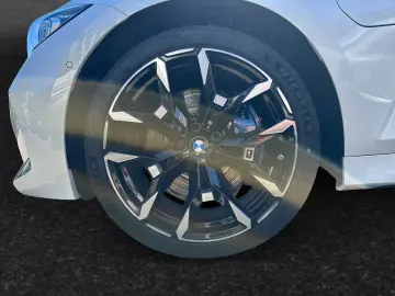 BMW 330e xDrive Limousine M Sport Head-Up DAProf.