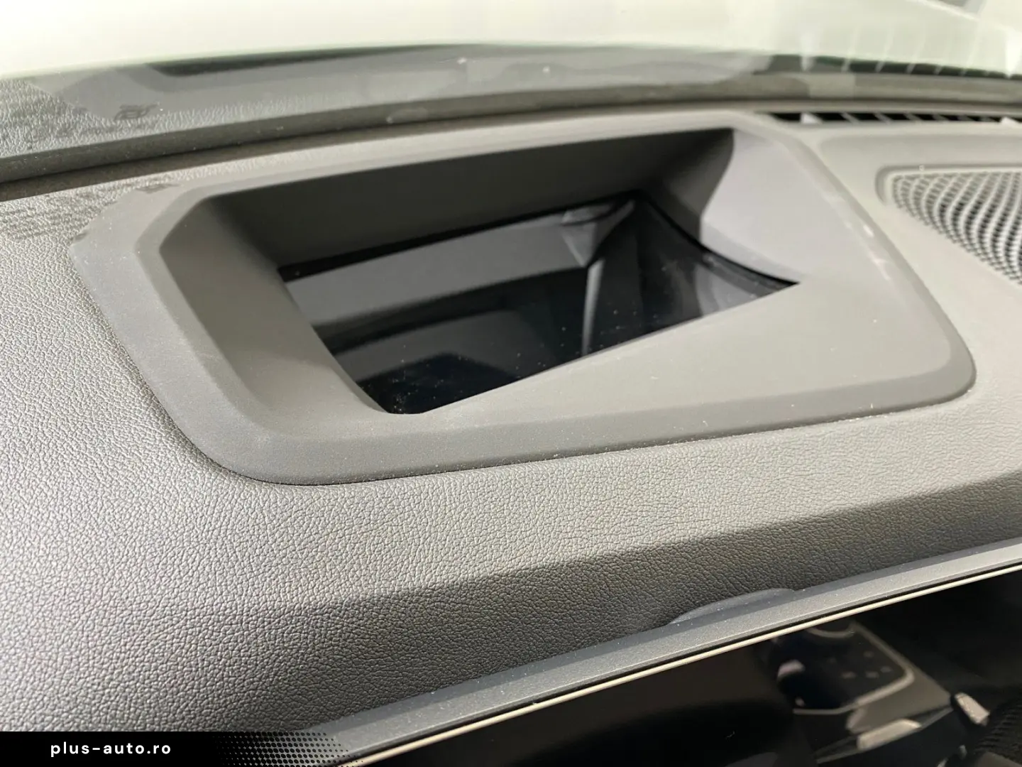 BMW 330e Limousine M Sport AHK Harman K Kamera LED