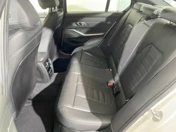 BMW 330e Limousine M Sport AHK Harman K Kamera LED