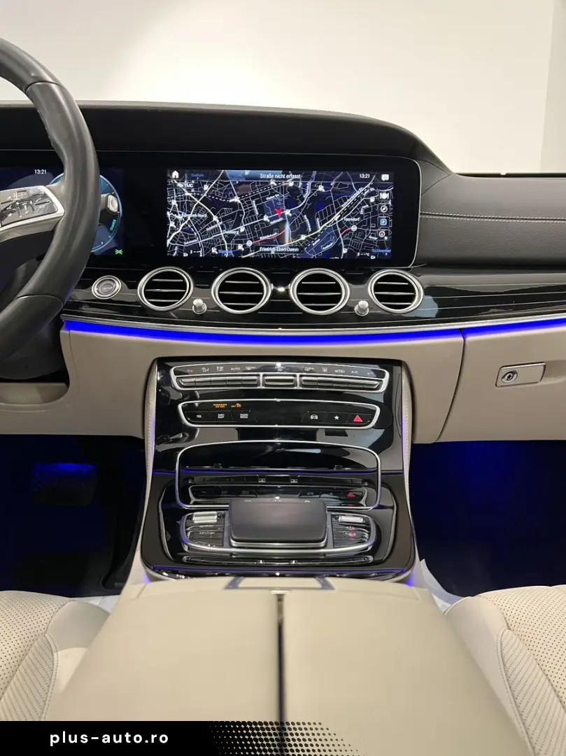 MERCEDES-BENZ E 300 de AMG NIGHT SOFT LUFT HUD MASAG&hellip;