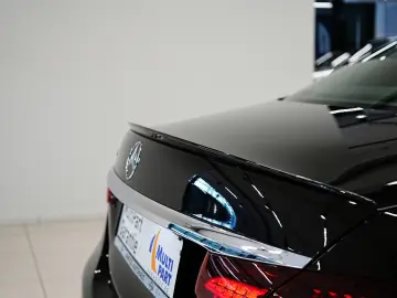 MERCEDES-BENZ E 300 de AMG NIGHT SOFT LUFT HUD MASAG&hellip;