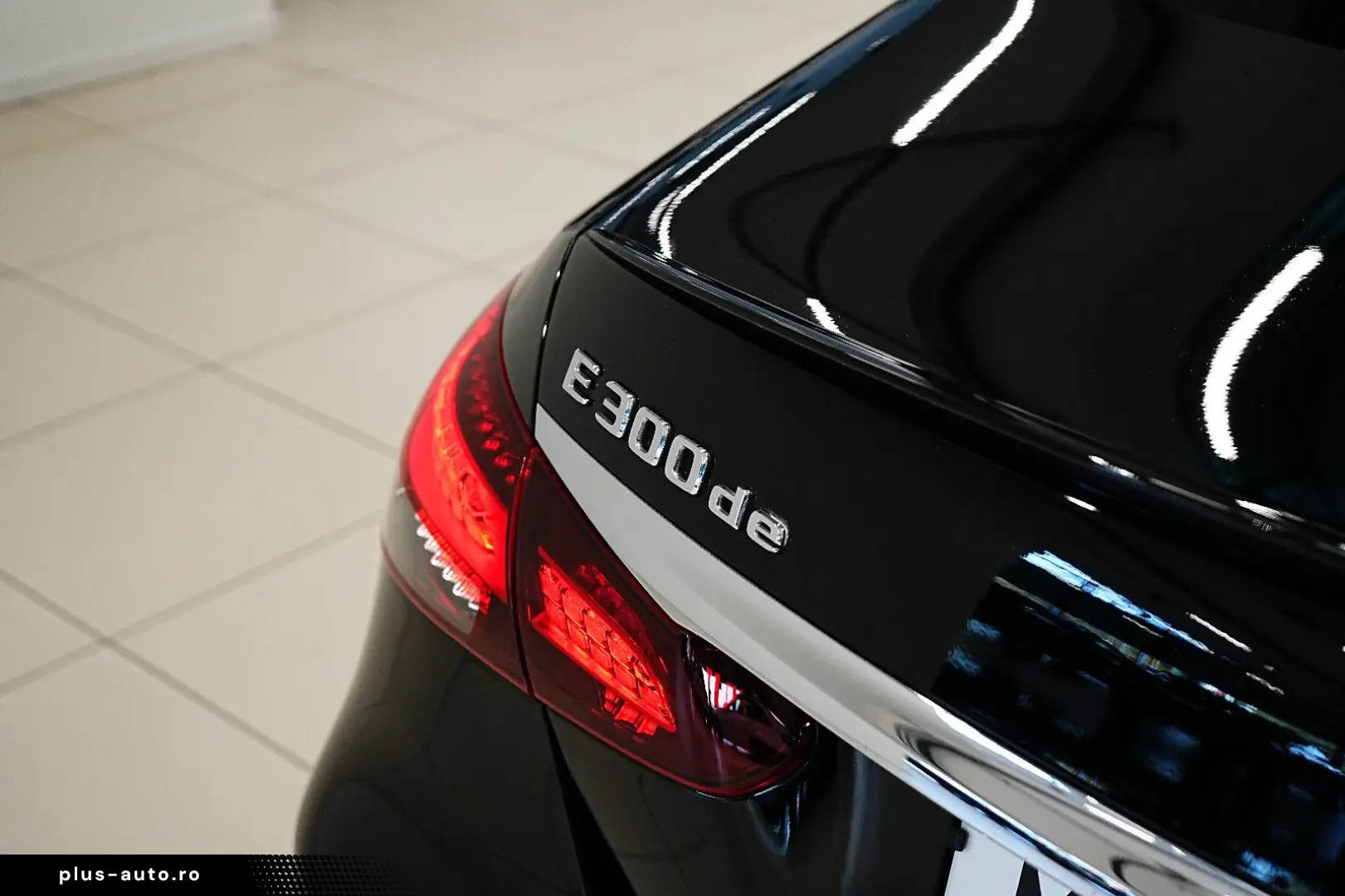 MERCEDES-BENZ E 300 de AMG NIGHT SOFT LUFT HUD MASAG&hellip;