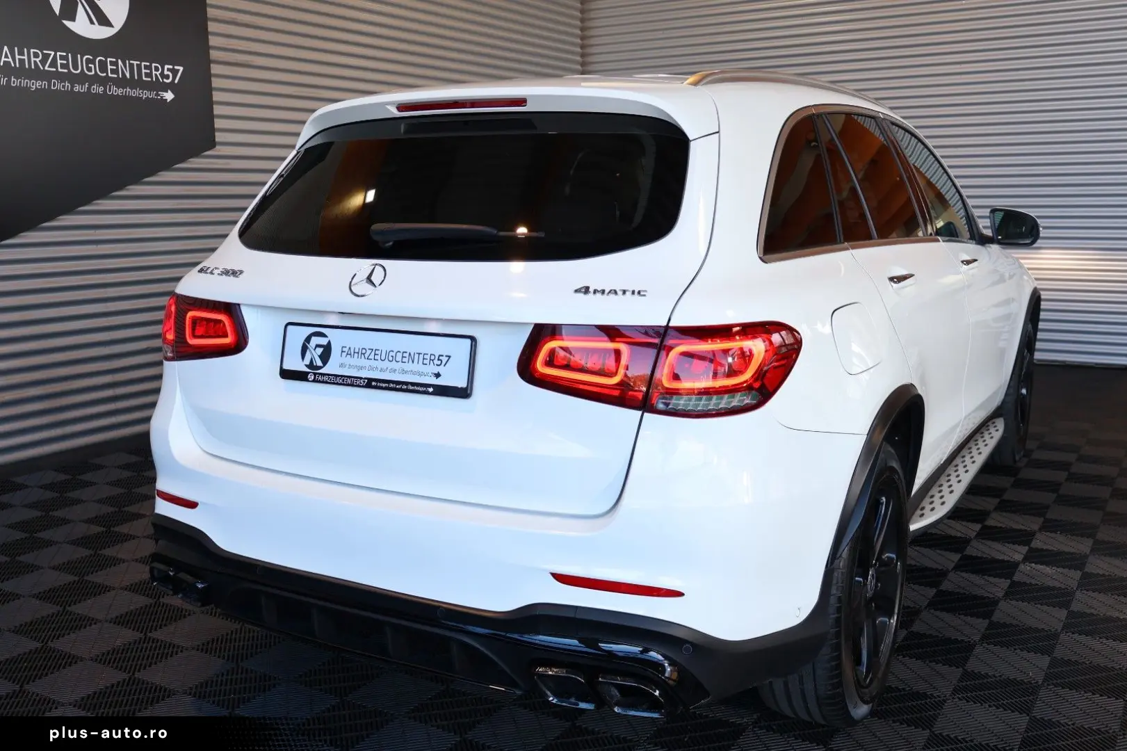 MERCEDES-BENZ GLC 300 4MATIC RÜCKFAHRKAMERA CARPLAY LED