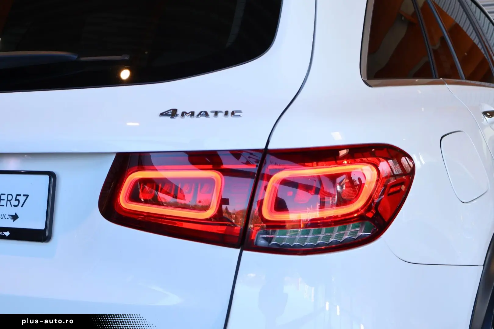 MERCEDES-BENZ GLC 300 4MATIC RÜCKFAHRKAMERA CARPLAY LED