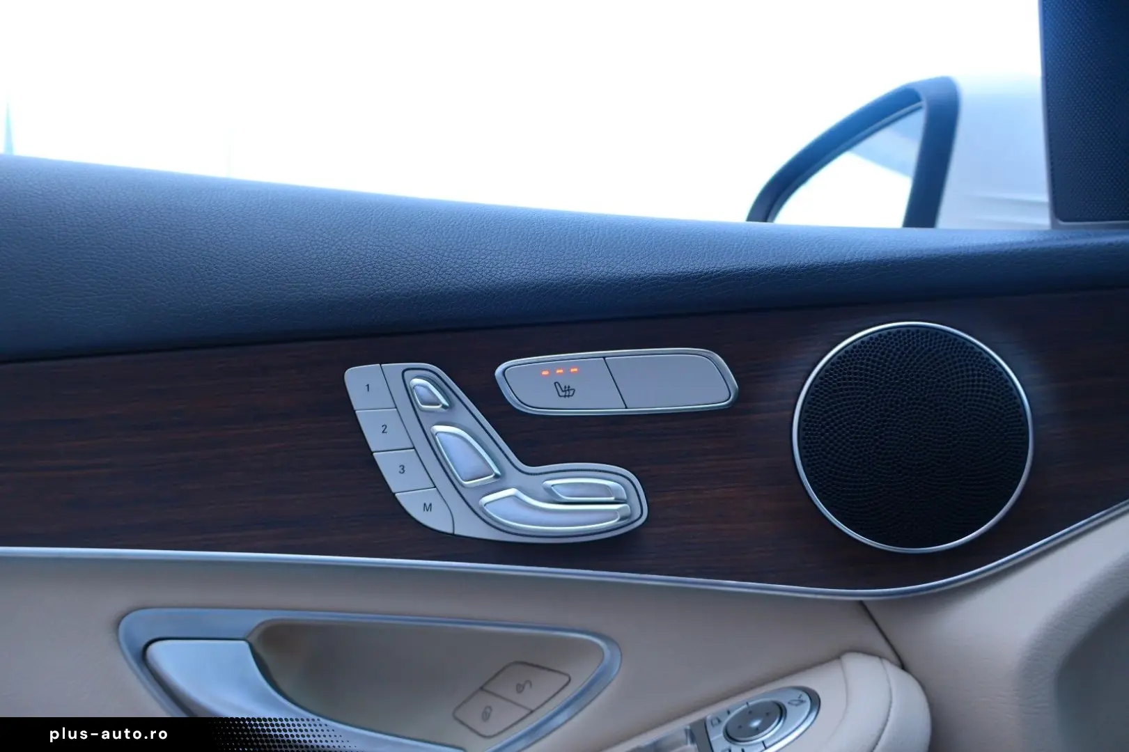 MERCEDES-BENZ GLC 300 4MATIC RÜCKFAHRKAMERA CARPLAY LED