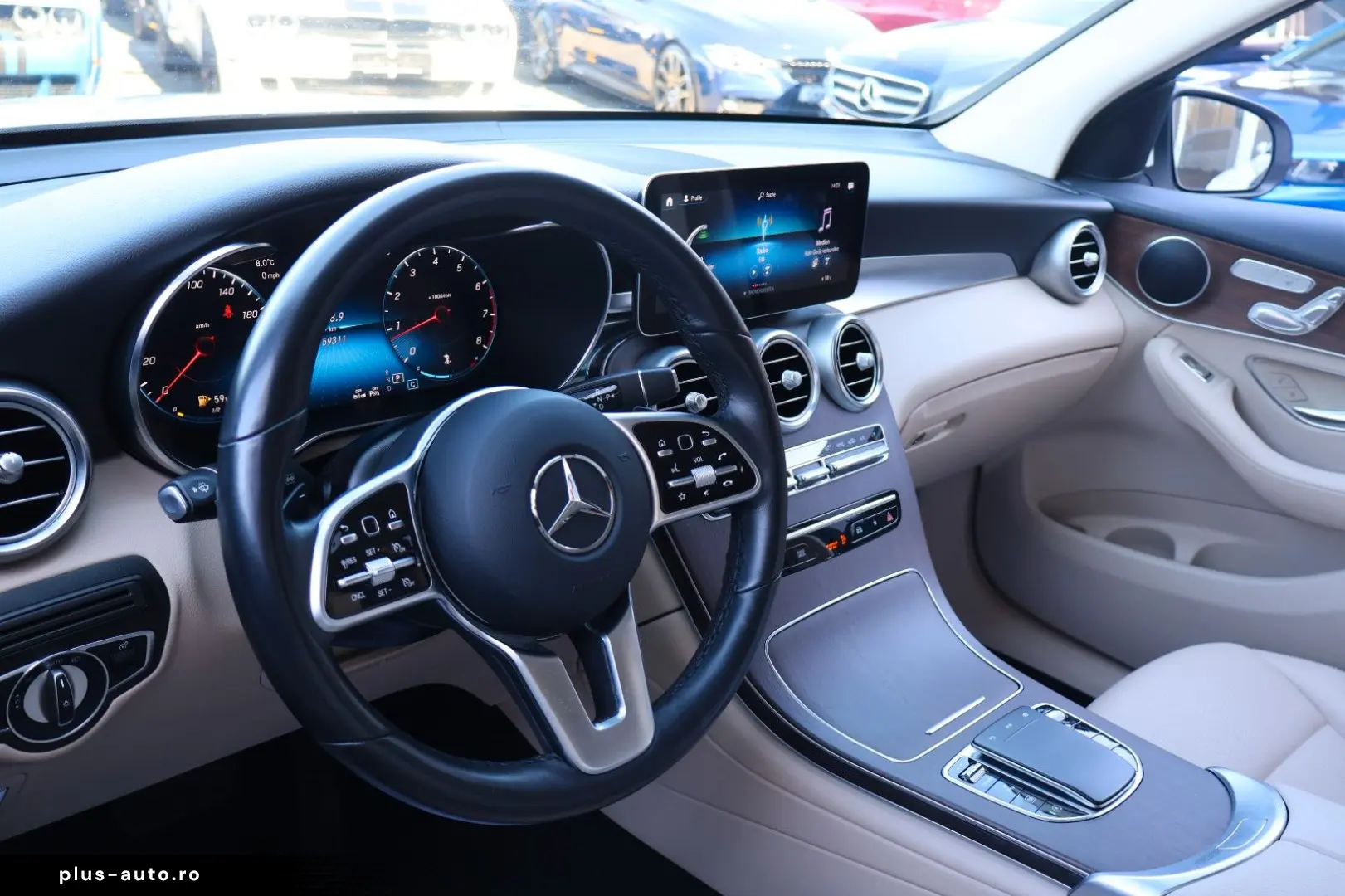 MERCEDES-BENZ GLC 300 4MATIC RÜCKFAHRKAMERA CARPLAY LED