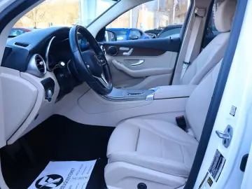 MERCEDES-BENZ GLC 300 4MATIC RÜCKFAHRKAMERA CARPLAY LED