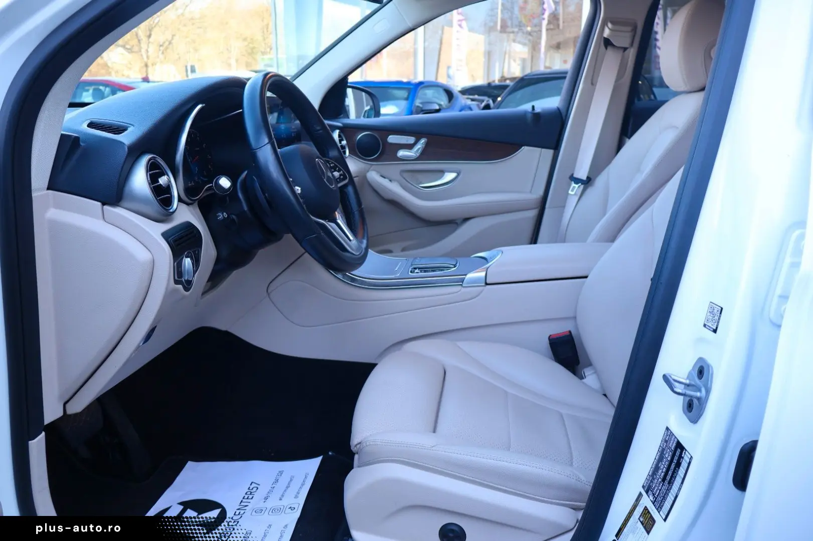 MERCEDES-BENZ GLC 300 4MATIC RÜCKFAHRKAMERA CARPLAY LED