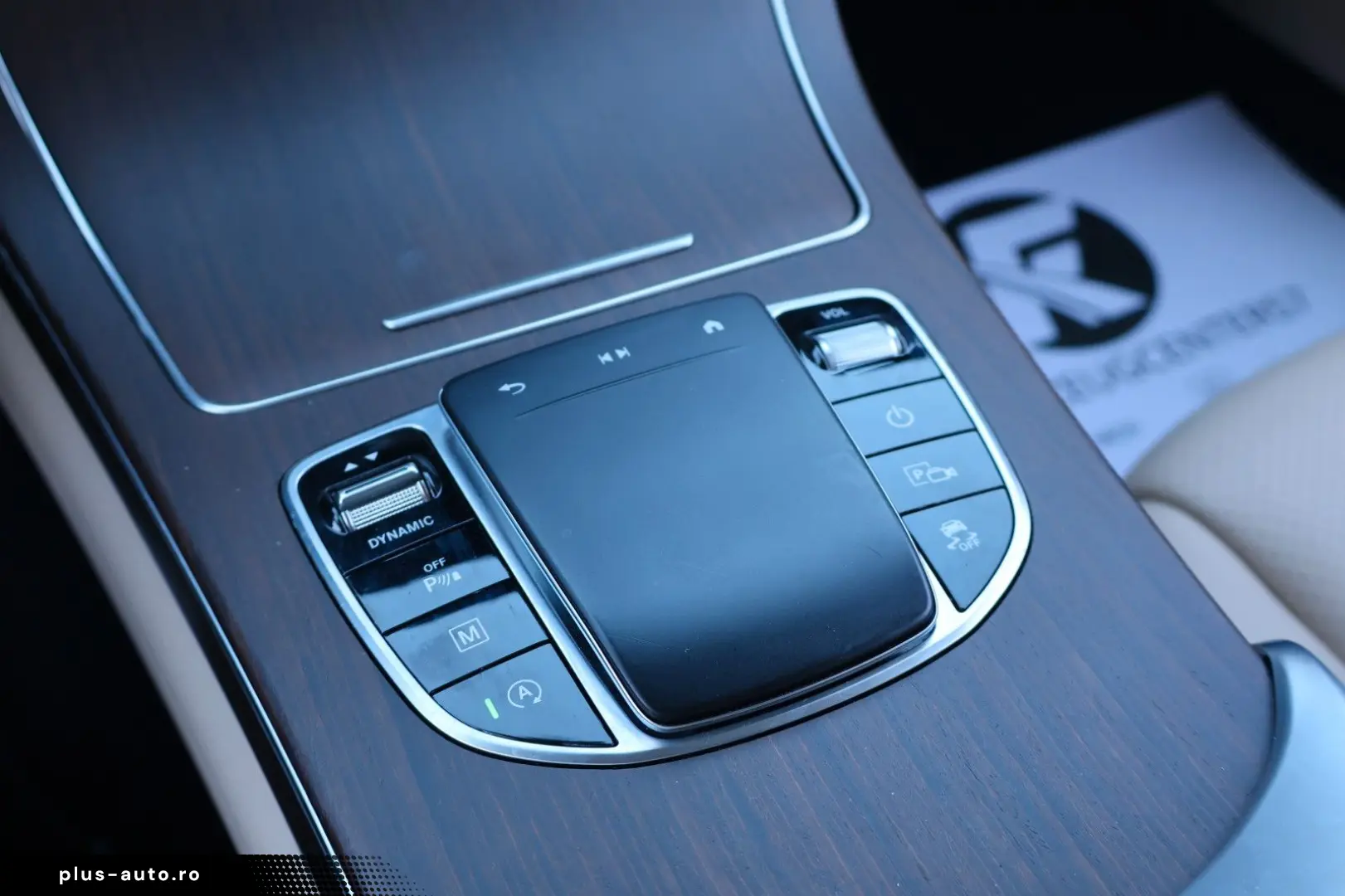 MERCEDES-BENZ GLC 300 4MATIC RÜCKFAHRKAMERA CARPLAY LED