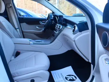 MERCEDES-BENZ GLC 300 4MATIC RÜCKFAHRKAMERA CARPLAY LED