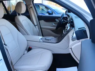 MERCEDES-BENZ GLC 300 4MATIC RÜCKFAHRKAMERA CARPLAY LED