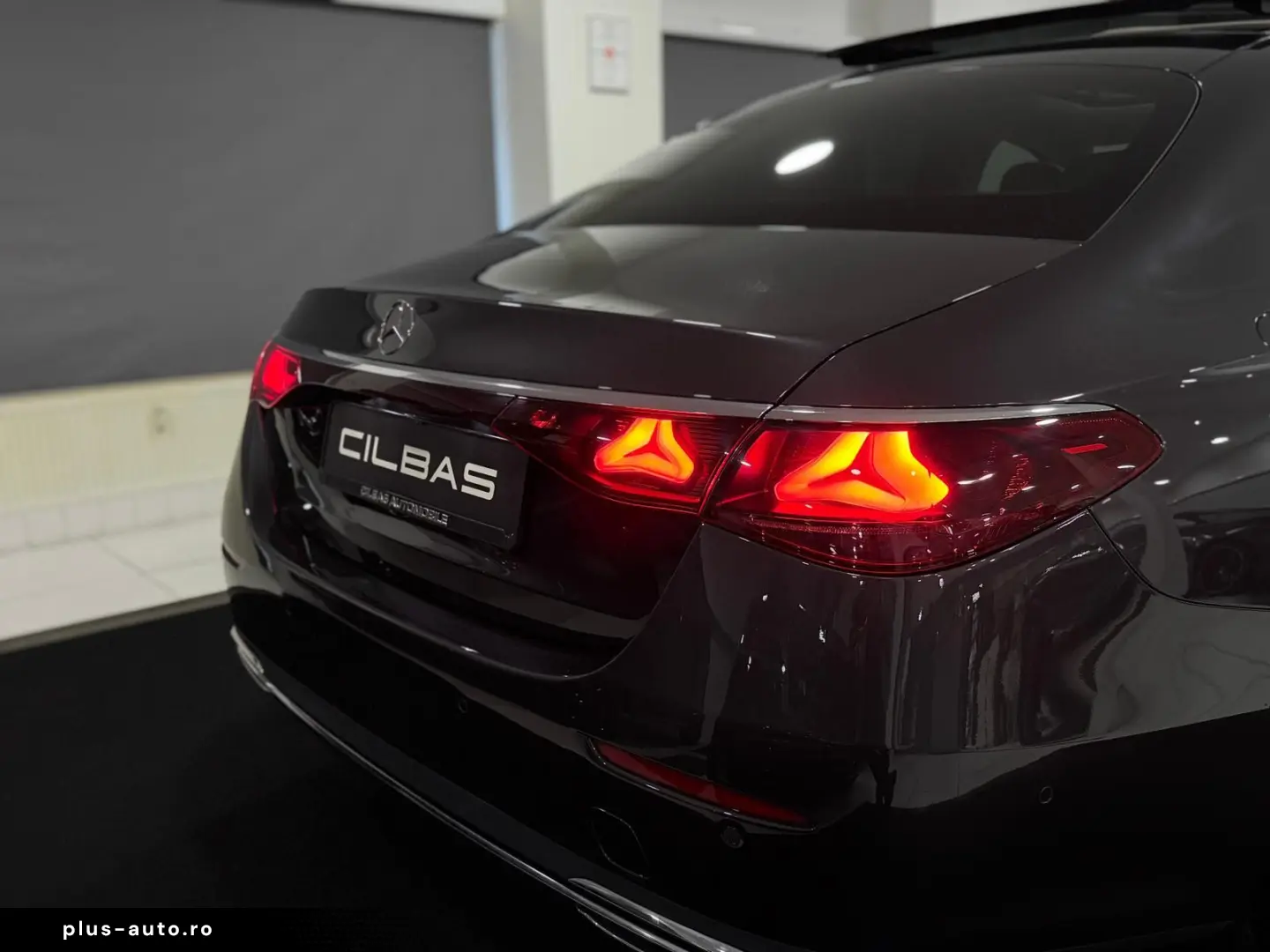 MERCEDES-BENZ E 400 e 4M Exclusive Premium Plus PANO&hellip;