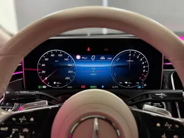 MERCEDES-BENZ E 400 e 4M Exclusive Premium Plus PANO&hellip;