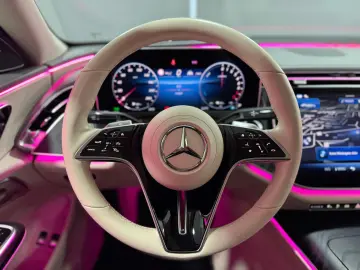 MERCEDES-BENZ E 400 e 4M Exclusive Premium Plus PANO&hellip;