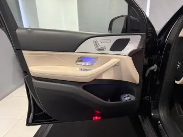 MERCEDES-BENZ GLE 350 e 4MATIC  PANO DIST 360 LEDER-BEIGE