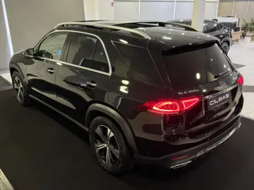 MERCEDES-BENZ GLE 350 e 4MATIC  PANO DIST 360 LEDER-BEIGE