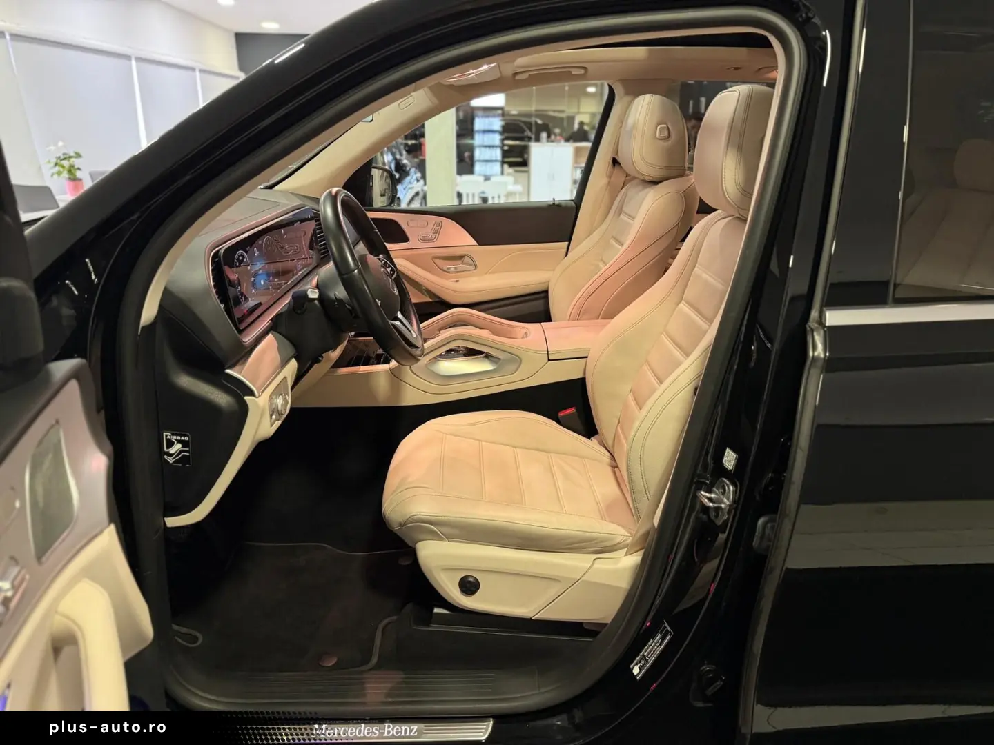 MERCEDES-BENZ GLE 350 e 4MATIC  PANO DIST 360 LEDER-BEIGE