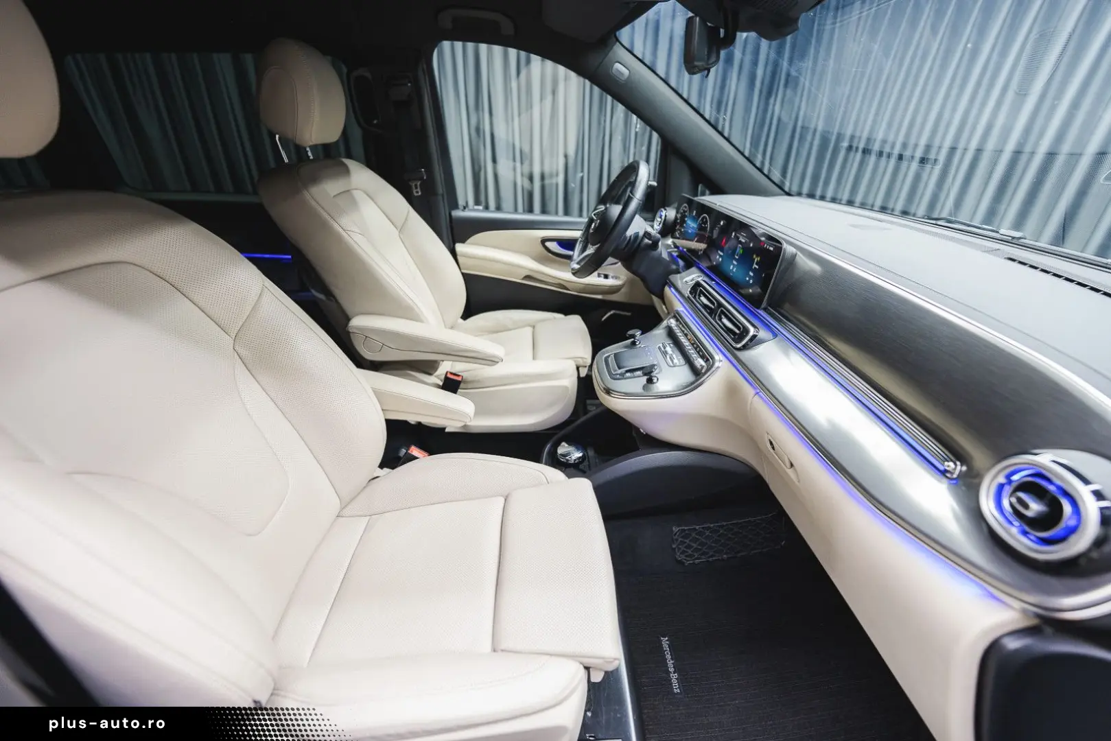 MERCEDES-BENZ V 300d 4MATIC EXCLUSIVE Extralang Luxussitze