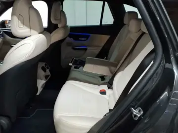 MERCEDES-BENZ GLC 200 4M-Avantgarde Advanced Leder