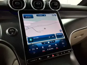 MERCEDES-BENZ GLC 200 4M-Avantgarde Advanced Leder