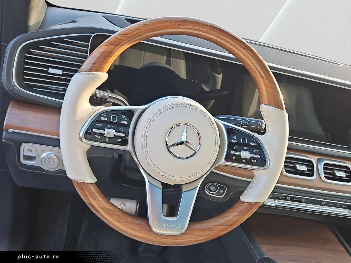 MERCEDES-BENZ GLS 600 Maybach 4Matic Pano Burmester HUD