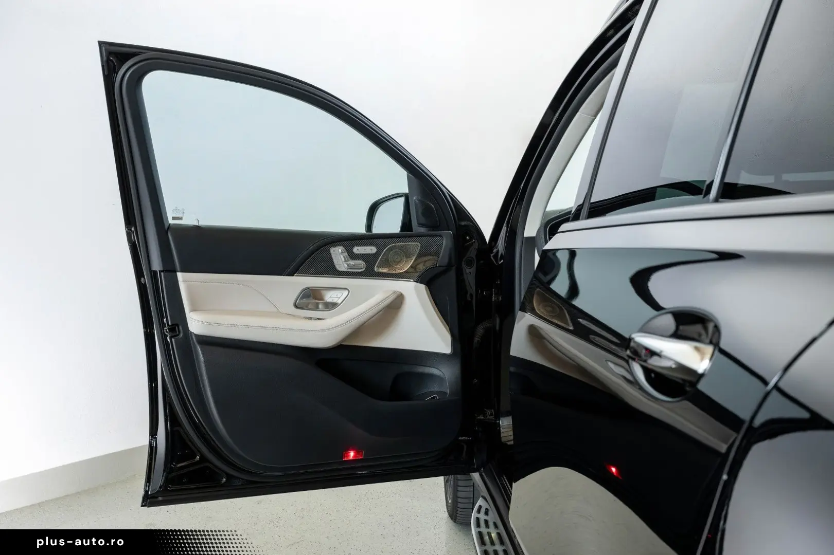 MERCEDES-BENZ GLE 63 S AMG SUV 4M  CARBON NIGHT ASSISTENZ 22